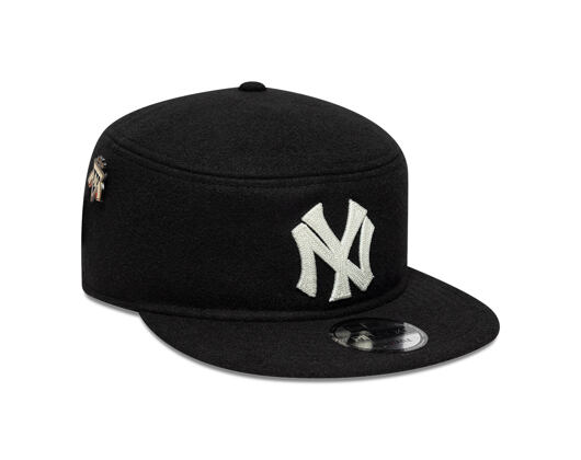 Kšiltovka New Era - MLB IMAGE DROP Pin Pillbox Armycap - NY Yankees - Black
