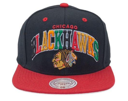 Kšiltovka Mitchell & Ness Chicago Blackhawks Team Arch Tri-Pop Black Snapback