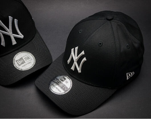 Kšiltovka New Era Rubber Prime New York Yankees Black/White 39thirty Stretchfit