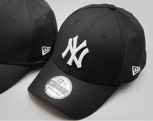 Kšiltovka New Era - MLB Diamond Era 39THIRTY - NY Yankees - Black / White