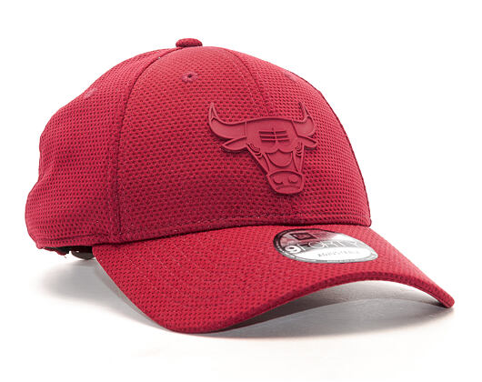 Kšiltovka New Era Rubber Logo Mesh Chicago Bulls 9FORTY Carmine Strapback