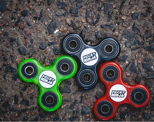 Hit internetu Spinner Fidget Ninja Black