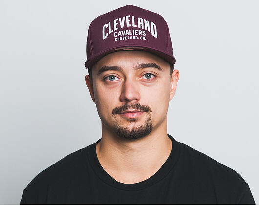 Kšiltovka New Era Felt Script Cleveland Cavaliers 9FIFTY Maroon/White Snapback