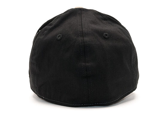 Kšiltovka Oakley New Era 39THIRTY Tinfoil Cap RYE