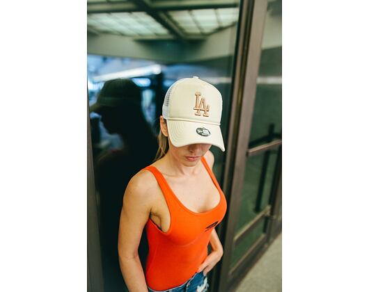 Dámská Kšiltovka New Era Essential Trucker Los Angeles Dodgers 9FORTY Satin/Gold Snapback