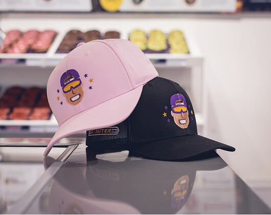 Kšiltovka Donuter Frajer Pink Snapback