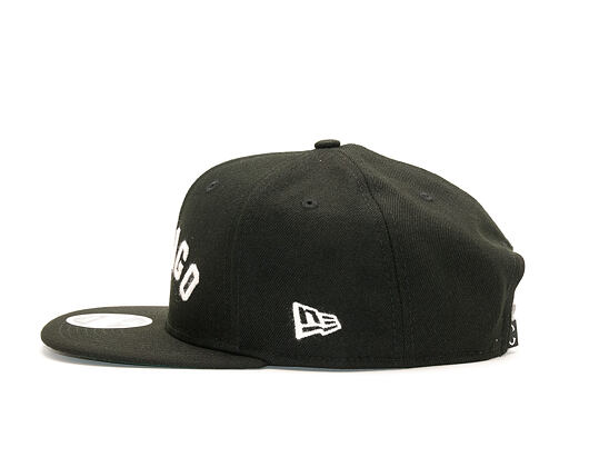 Kšiltovka New Era Classic Script Chicago White Sox 9FIFTY Black Snapback