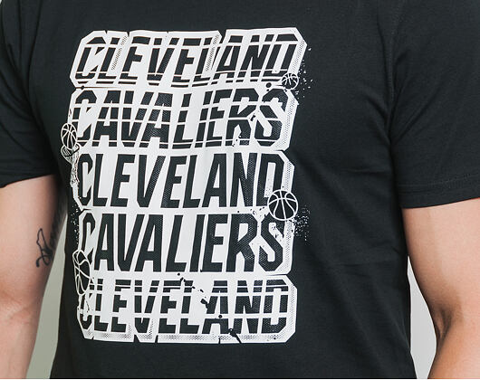 Triko New Era NBA Repeat Script Tee Cleveland Cavaliers Black