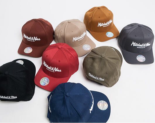 Kšiltovka Mitchell & Ness Script High Crown Black Snapback 110