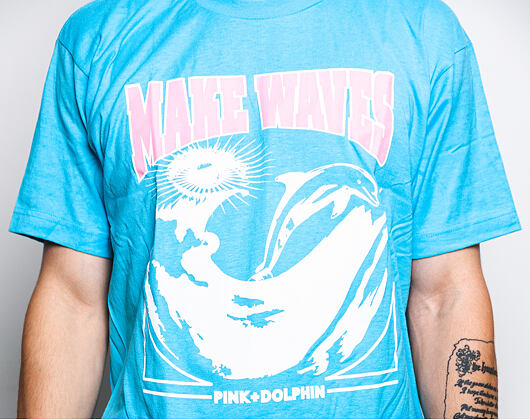 Triko Pink Dolphin Make Waves Sky Blue