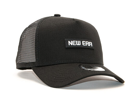 Kšiltovka New Era 9FORTY Trucker Tech Black / Optic White Snapback
