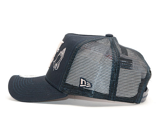 Kšiltovka New Era 9FORTY Trucker Script Pack Navy / Stone Snapback