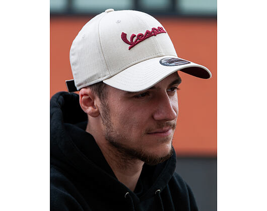 Kšiltovka New Era 9FORTY Vespa Teal Om Cotton White Strapback