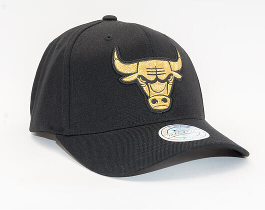 Kšiltovka Mitchell & Ness Chicago Bulls Bullion Black/Gold 110