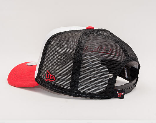 Kšiltovka New Era 9FORTY Trucker Chicago Bulls Team Colour Block