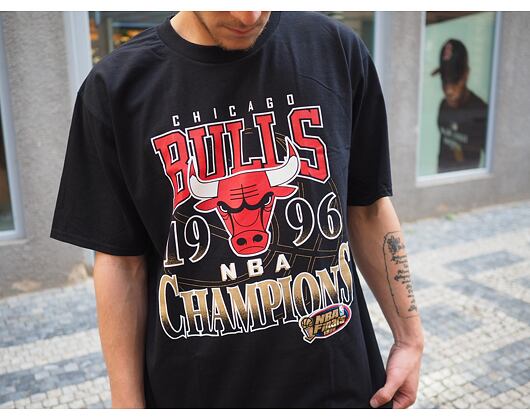 Triko Mitchell & Ness Last Dance Champs Tee Chicago Bulls Black