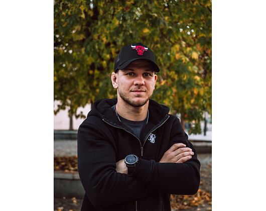 Kšiltovka New Era 9FORTY A-FRAME Trucker NBA Dark Base Team Chicago Bulls Black