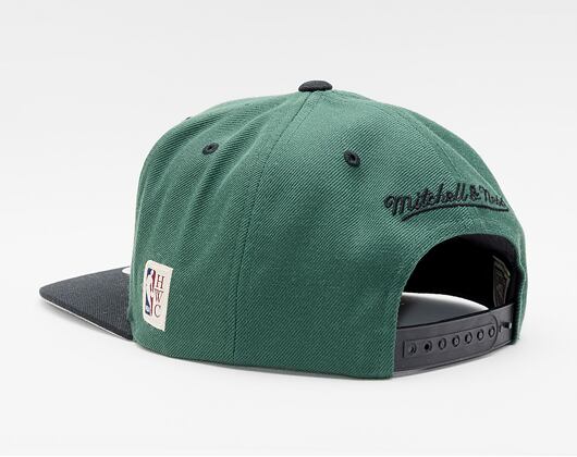 Kšiltovka Mitchell & Ness Team Arch 2 Tone Snapback Boston Celtics Green / Black