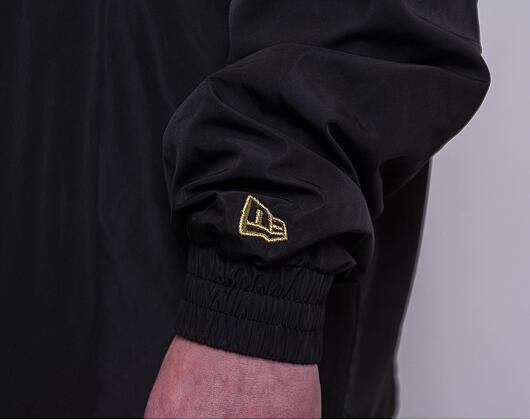 Bunda New Era NBA Metallic Windbreaker Chicago Bulls Black/Gold