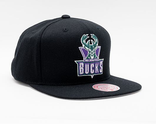Kšiltovka Mitchell & Ness Milwaukee Bucks 6HSSS21HW051 WOOL SOLID Black