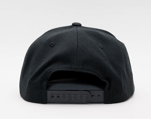 Kšiltovka Yupoong Classic Snapback Black / Black / Black Undervisor