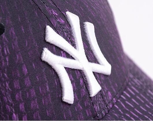 Dámská kšiltovka New Era 9FORTY Womens MLB Animal Print New York Yankees Strapback Purple