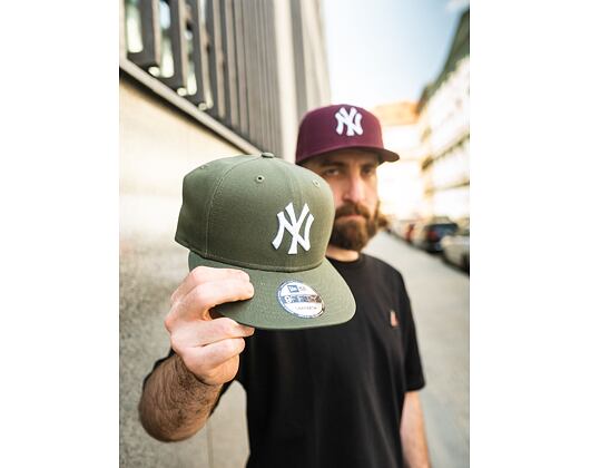 Kšiltovka New Era 9FIFTY MLB Color New York Yankees - Olive / White
