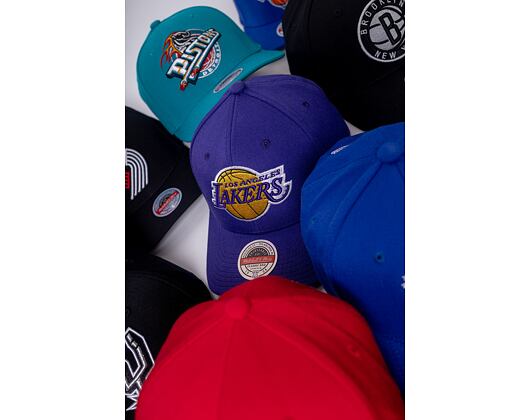 Kšiltovka Mitchell & Ness Team Ground 2.0 Stretch Snapback Los Angeles Lakers Purple