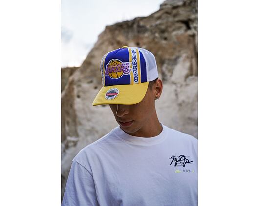 Kšiltovka Mitchell & Ness Los Angeles Lakers Retro Trucker Snapback HWC Purple / Yellow