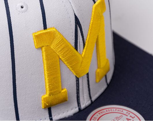 Kšiltovka Mitchell & Ness NCAA Retro Pinstripe Snapback University Of Michigan White