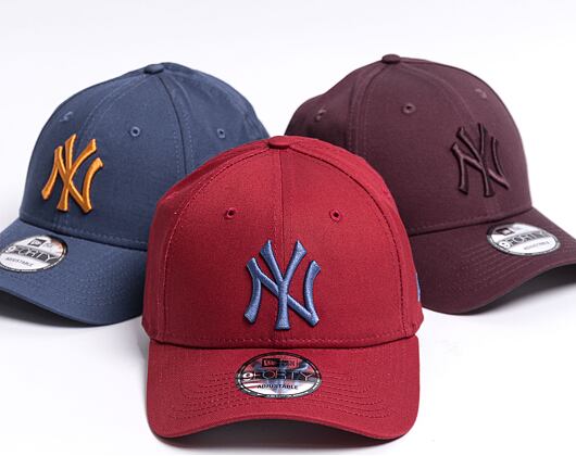 Kšiltovka New Era 9FORTY MLB League Essential 9forty New York Yankees Red/Royal