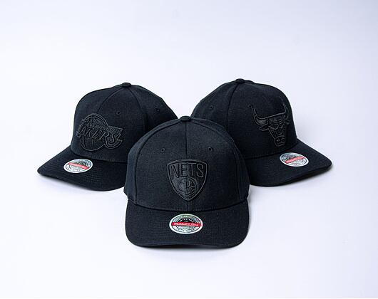 Kšiltovka Mitchell & Ness Blk/Blk Logo Classic Red Brooklyn Nets Black