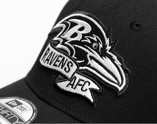 Kšiltovka New Era 39THIRTY NFL22 Sideline Baltimore Ravens Black / White