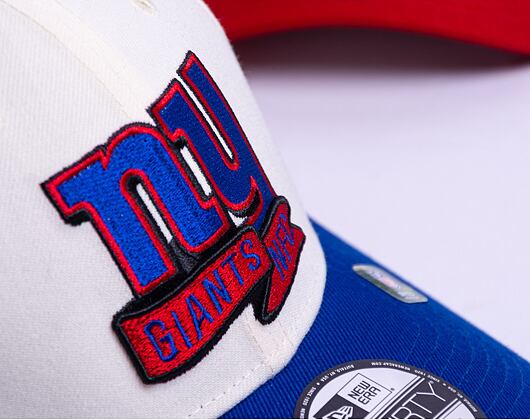 Kšiltovka New Era 39THIRTY NFL22 Sideline New York Giants