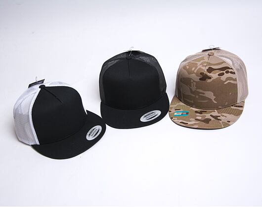 Kšiltovka Yupoong Classic Trucker 2-Tone Black / White