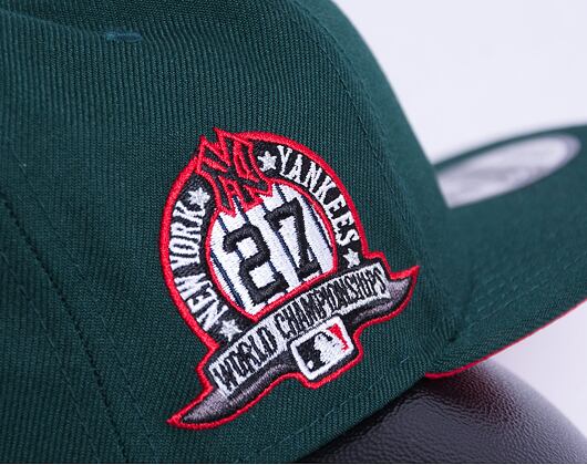 Kšiltovka New Era 9FIFTY MLB Apple New York Yankees Green