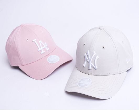 Dámská kšiltovka New Era 9FORTY Womens MLB League Essential New York Yankees - Stone / White