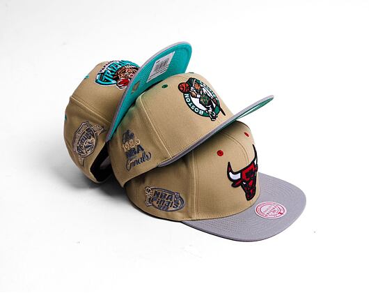 Kšiltovka Mitchell & Ness CLASSIC CANVAS SNAPBACK Chicago Bulls Tan