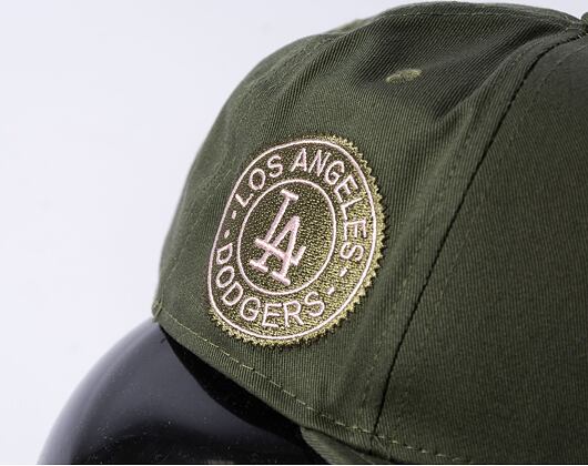 Kšiltovka New Era 9FIFTY MLB Side Patch Los Angeles Dodgers New Olive / Dirty Rose