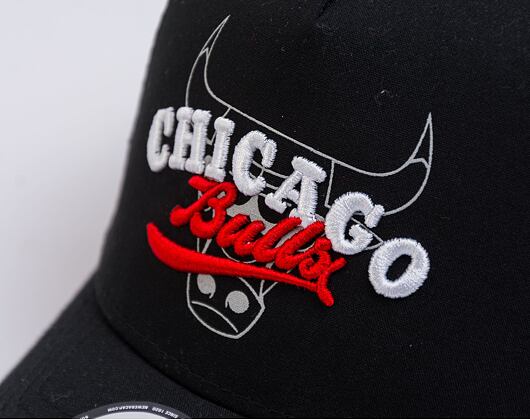 Kšiltovka New Era 9FORTY A-Frame Trucker NBA Logo Overlay Chicago Bulls Black / White