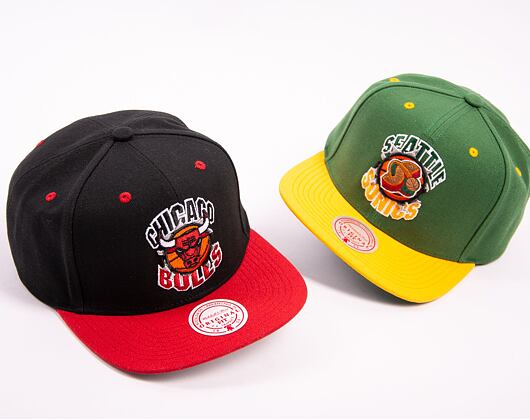 Kšiltovka Mitchell & Ness NBA Breakthrough Snapback Chicago Bulls Black