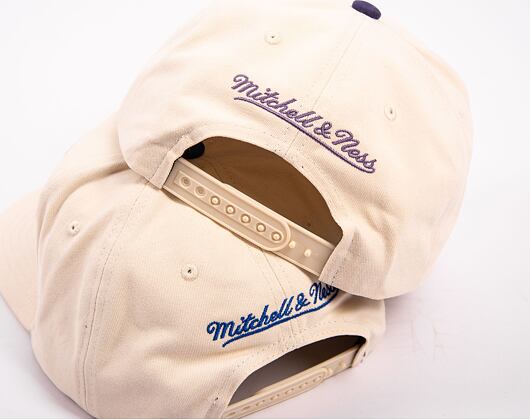 Kšiltovka Mitchell & Ness NBA Reframe Retro Snapback Hwc Toronto Raptors Off White