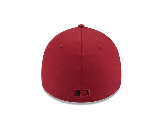 Kšiltovka New Era 39THIRTY MLB Comfort New York Yankees Cardinal / Black
