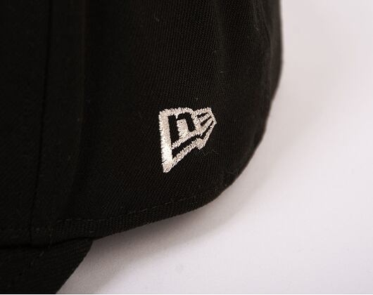 Kšiltovka New Era 9FORTY A-Frame NBA Black and Gold Chicago Bulls