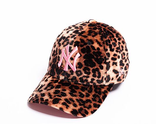 Dámská Kšiltovka New Era 9FORTY Womens MLB Leopard Velour New York Yankees Camel / Wild Rose Pink
