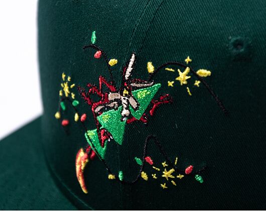 Kšiltovka New Era 9FIFTY Festive Willy Coyote Dark Green