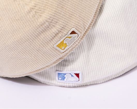 Kšiltovka New Era 59FIFTY MLB Cord New York Yankees Off White / Red / Copen Blue