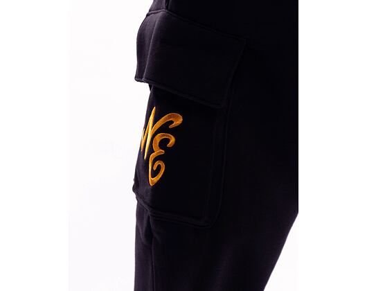 Tepláky New Era Script Cargo Joggers - Black / Metallic Gold