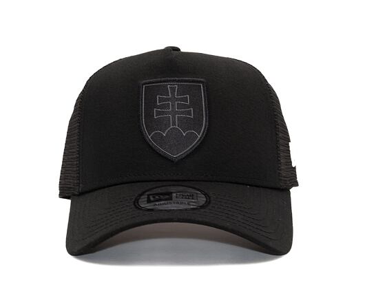 Kšiltovka New Era 9FORTY Trucker National Team - Slovakia Black / Black