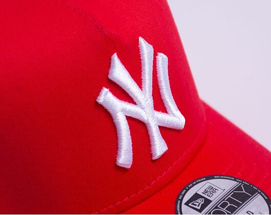 Dětská kšiltovka New Era 9FORTY Kids A-Frame Trucker MLB League Essential New York Yankees Lava Red 